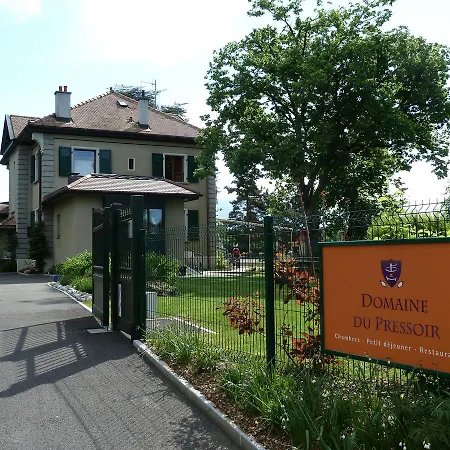 Domaine Du Pressoir Bed & Breakfast Ambilly