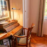 Domaine Du Pressoir Bed & Breakfast