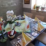 Bed & Breakfast Domaine Du Pressoir 3*