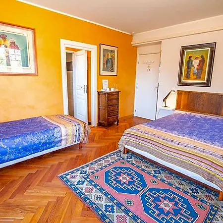 Bed & Breakfast Domaine Du Pressoir Ambilly