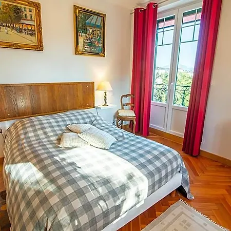 Domaine Du Pressoir Bed & Breakfast Ambilly