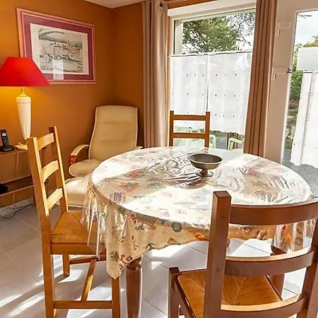 Domaine Du Pressoir Bed & Breakfast 3*